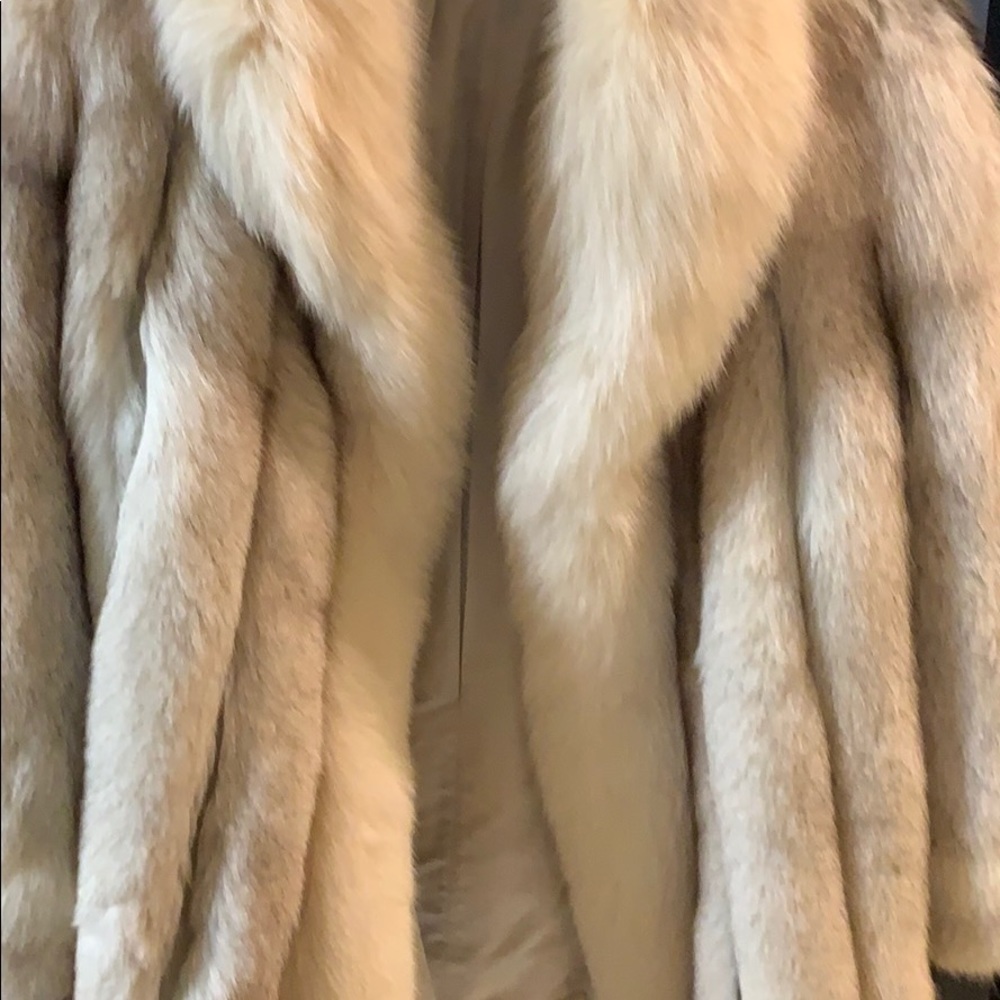 Fox Fur Cream Colored Stroller Length